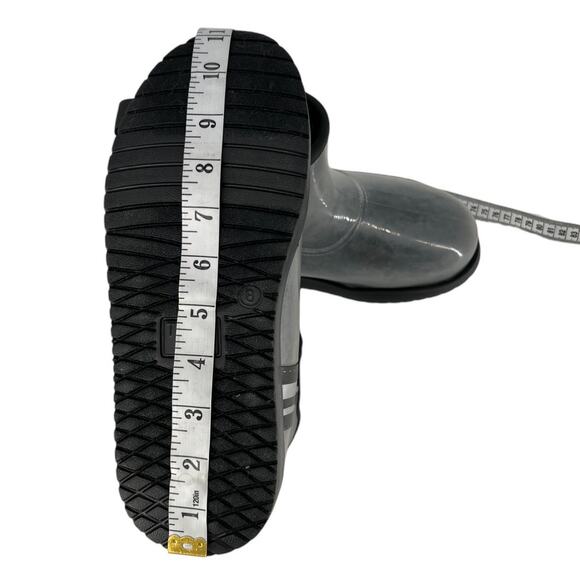 Time and Tru Clear Gray Faux Sherpa Lined Short Boots Women Size 8 - Picture 13 of 15